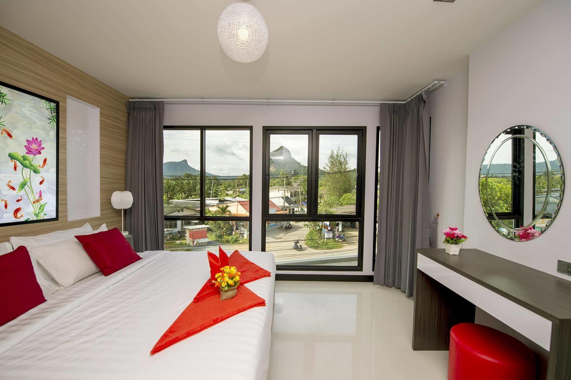 The Lucky Beach Ao Nang Exterior foto